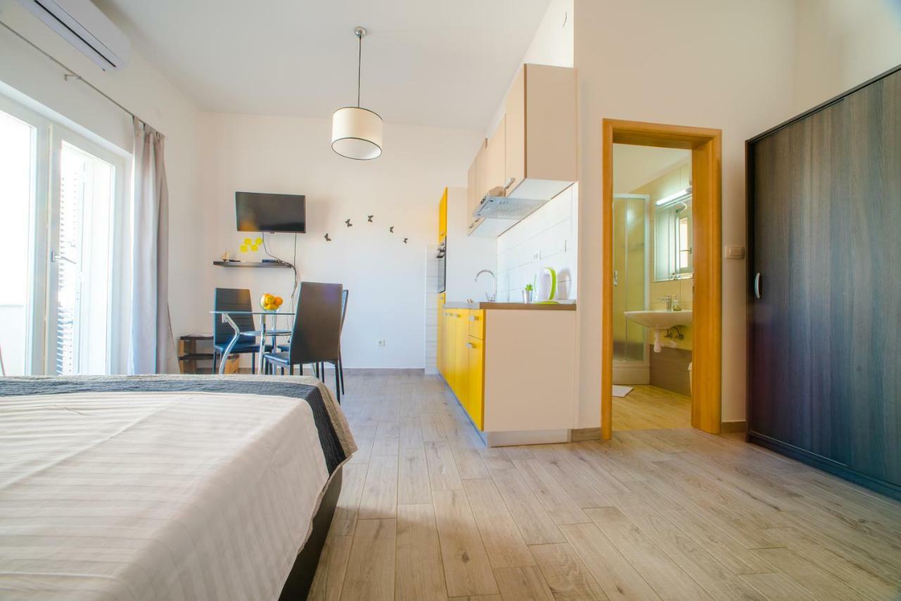 Red Rose Apartamento Split Exterior foto