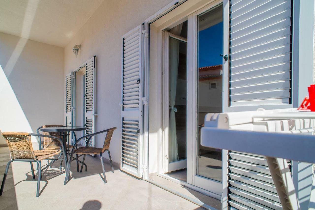 Red Rose Apartamento Split Exterior foto